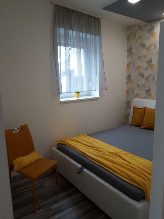 Belvárosi apartman Szigetvar Bagian luar foto